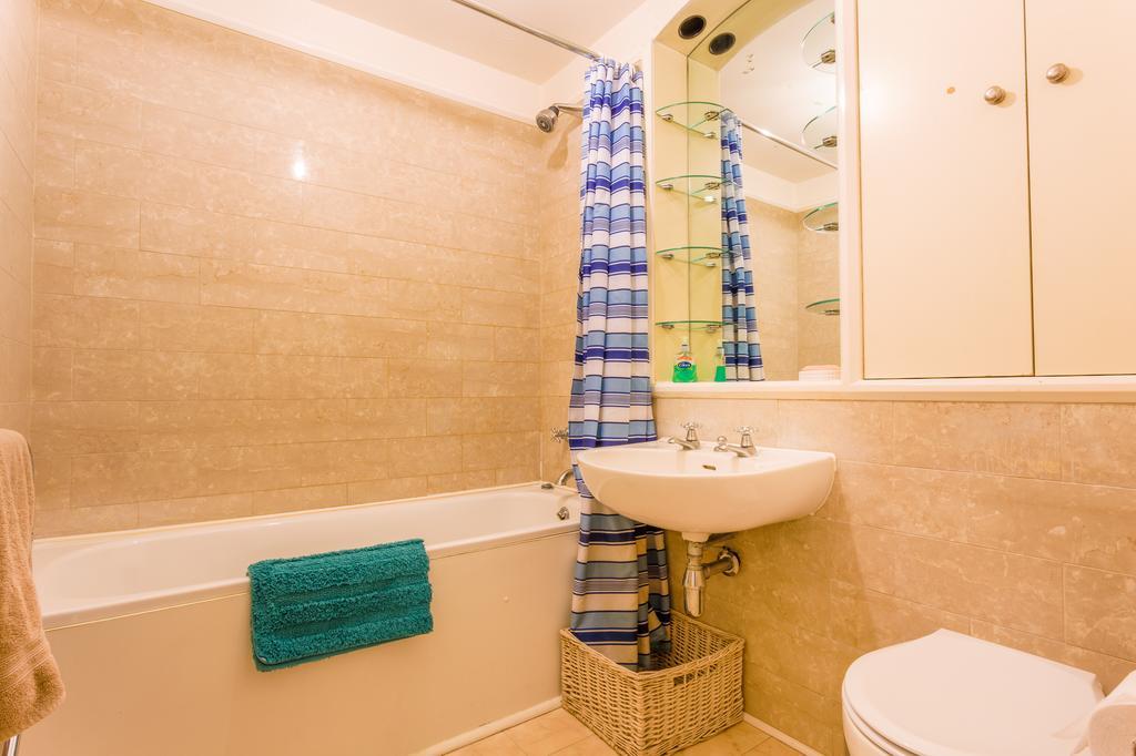 London Tower Bridge Apartments Rum bild